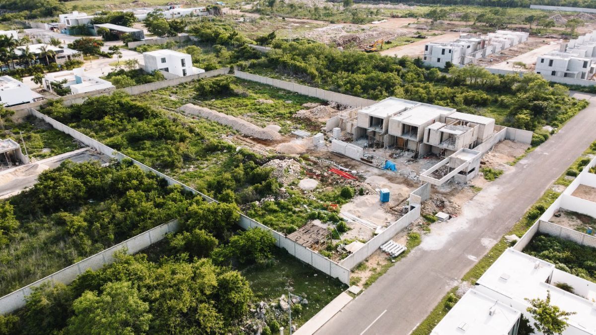 13 de 14: Avance de obra