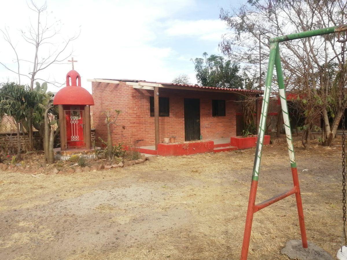 3 of 13: Pequeña Capilla y Cuarto de Usos Múltiples