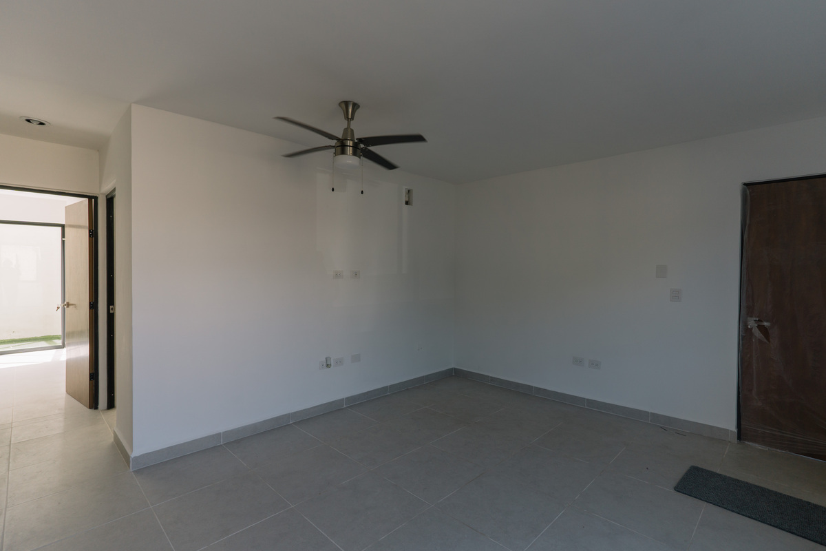 2 de 8: Sala