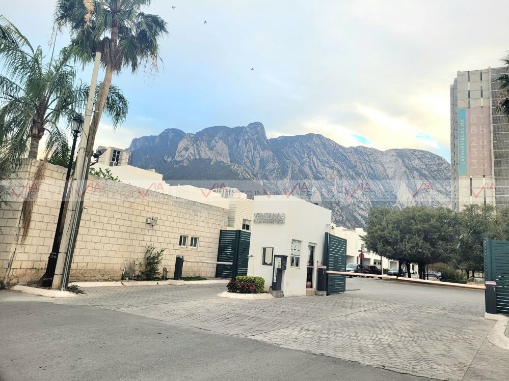 Casa En Renta En Ventanas De La Huasteca, Santa Catarina, Nuevo León