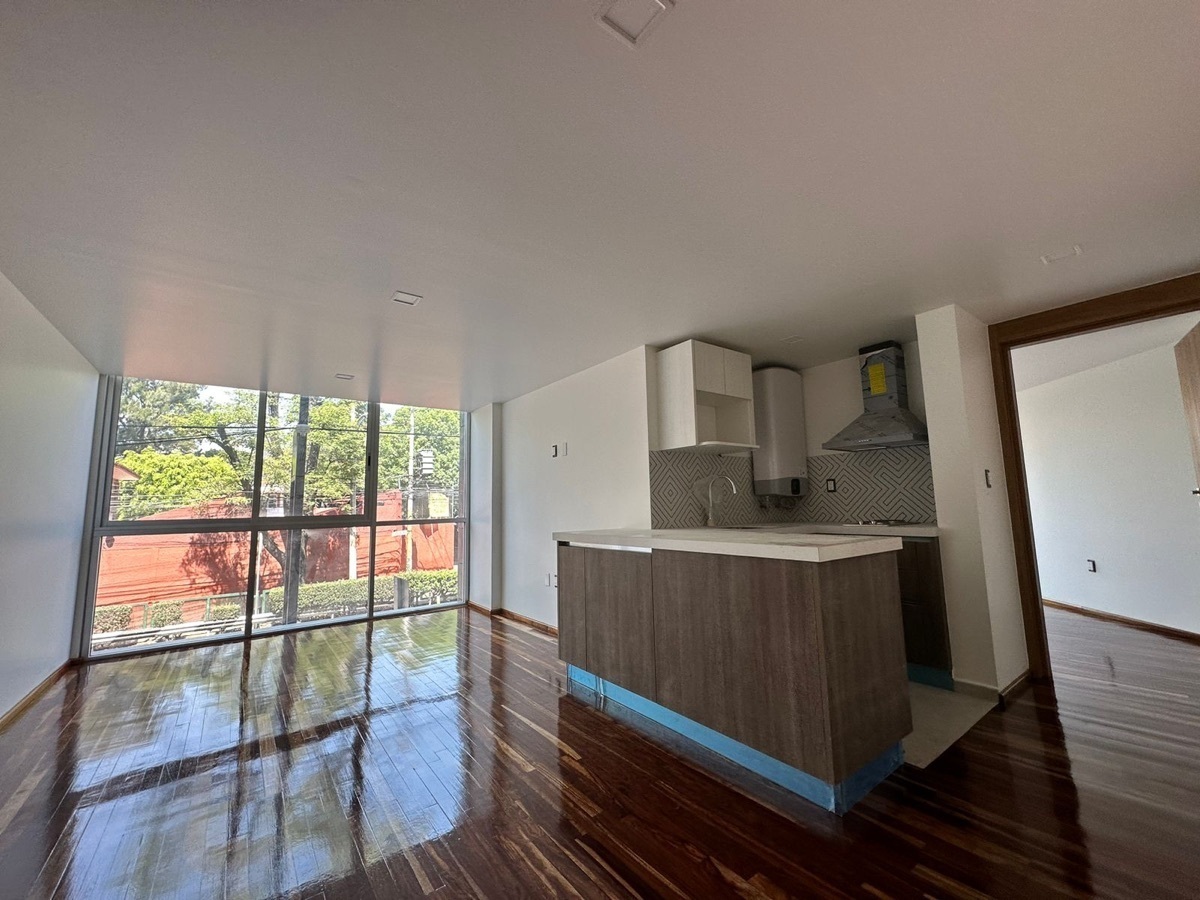 1 de 5: Vista Cocina y Loft