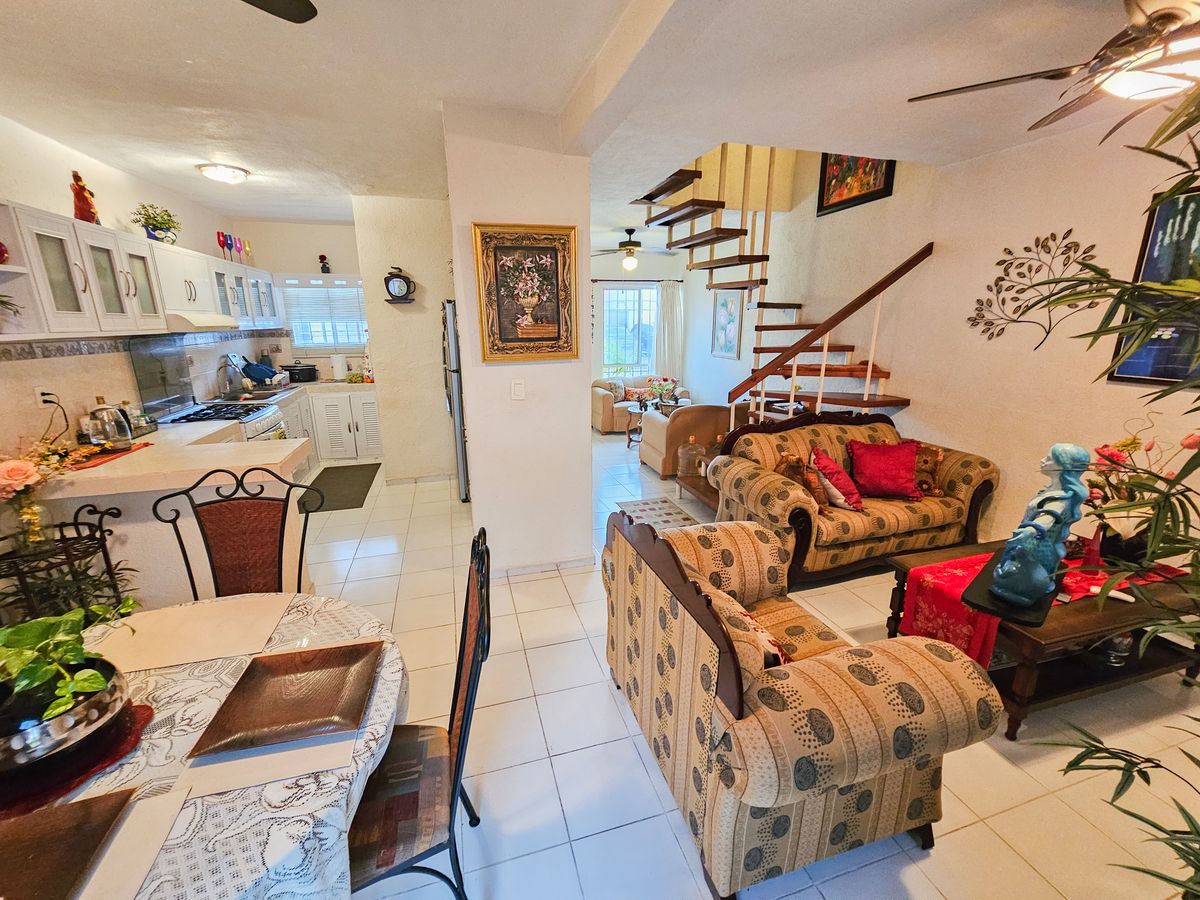 7 de 22: Sala comedor