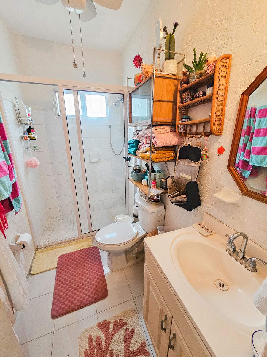 14 de 22: Baño de Recámara 1