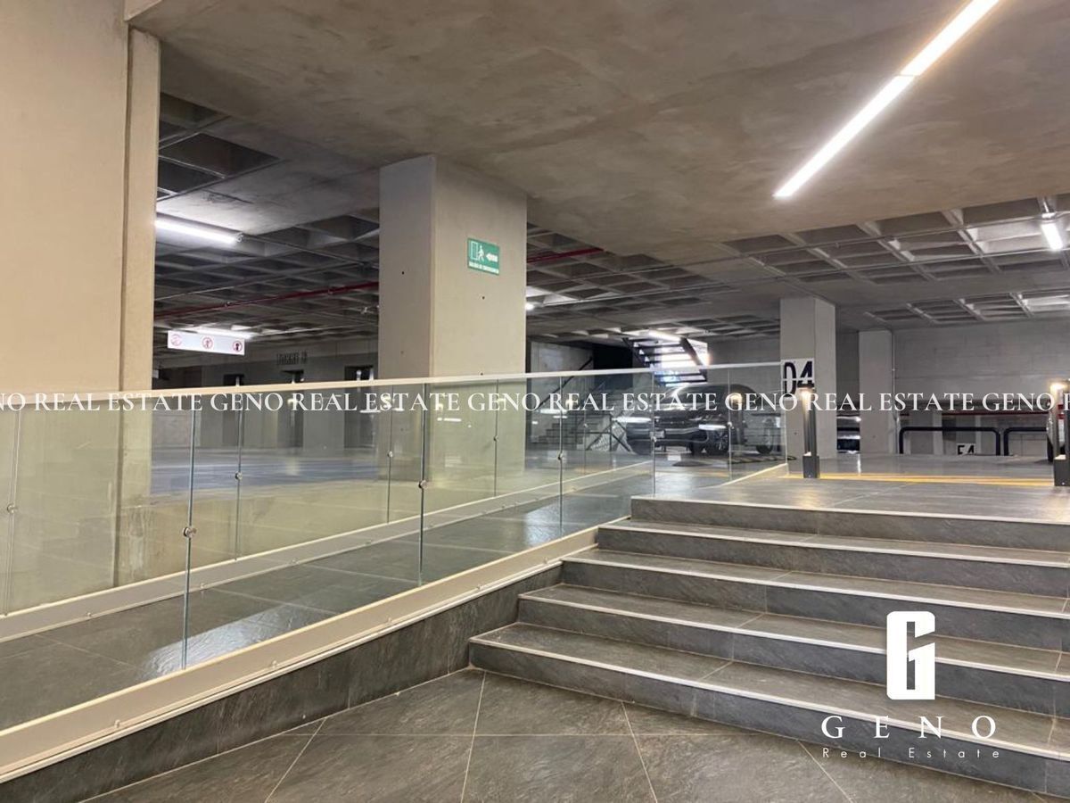 9 de 9: ESTACIONAMIENTO