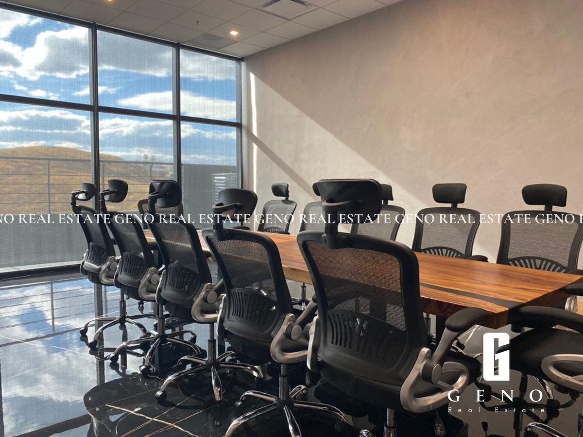 5 de 10: SALA DE JUNTAS