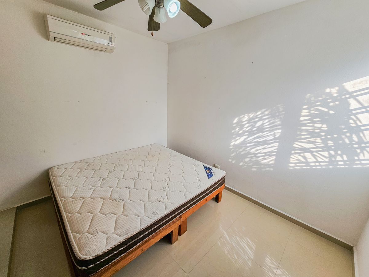 25 de 29: Recámara 4