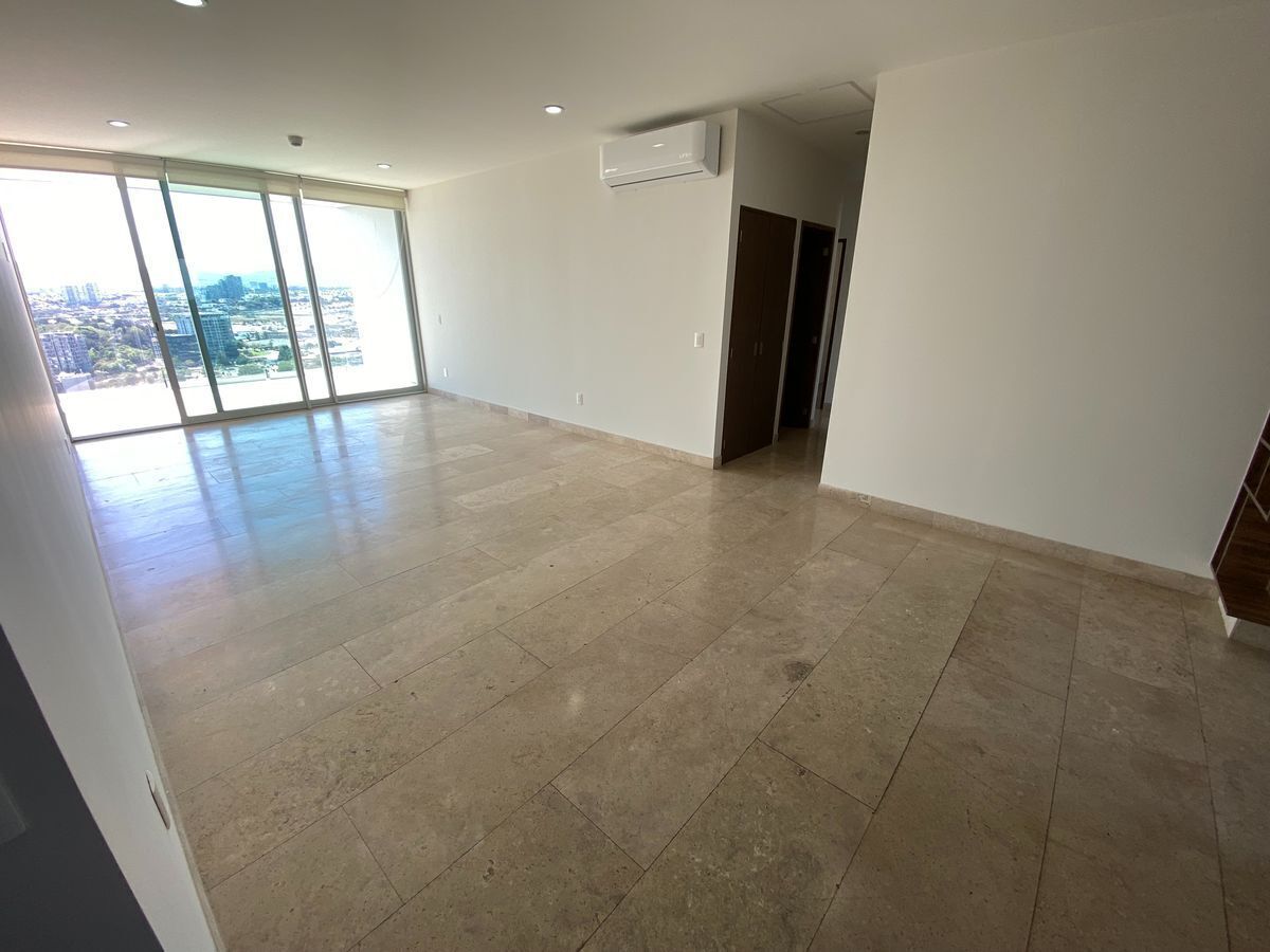 3 de 50: Sala/comedor