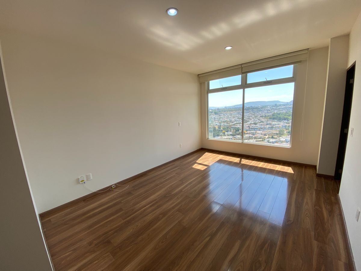 21 de 50: Habitación principal