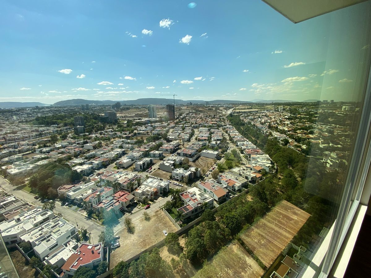 29 de 50: Vista habitación principal