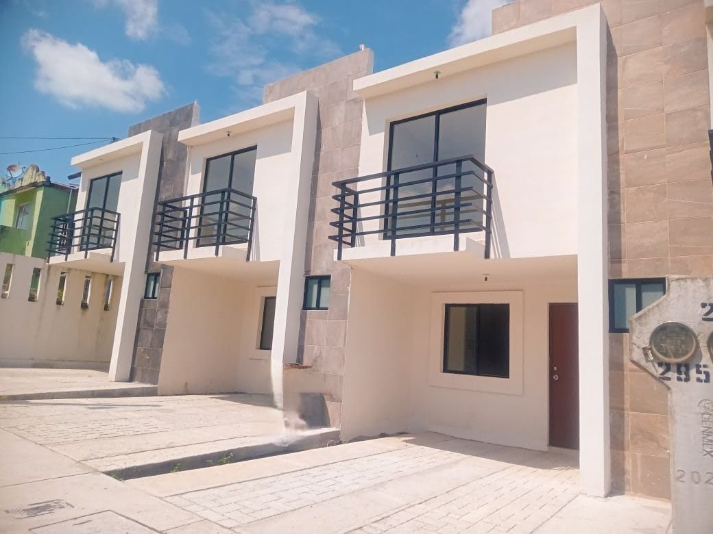 Casa en venta en Col. Playa Linda. VERACRUZ, VER