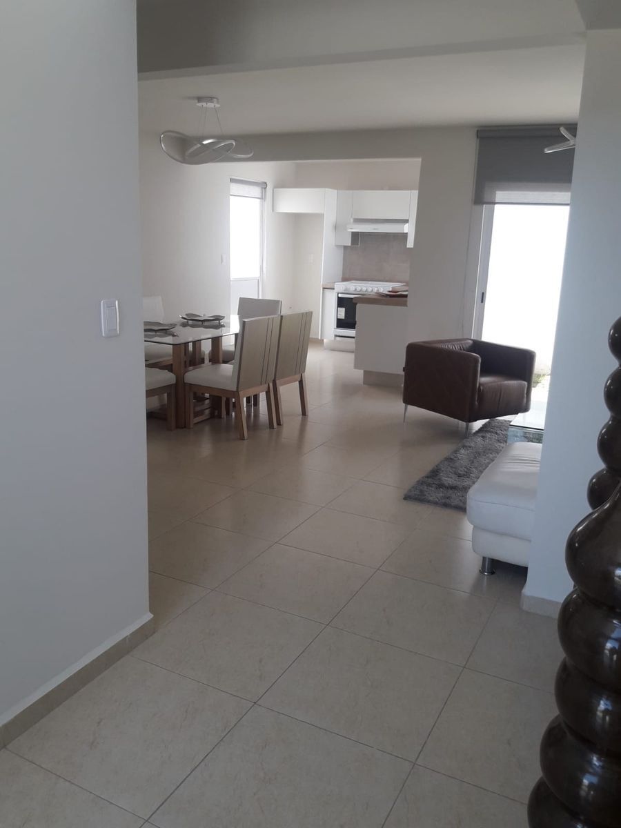 Casa en Cataluña Residencial, León, foto 3 de 14