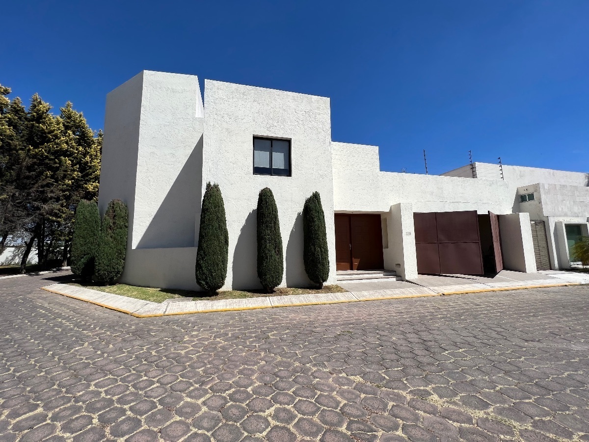 Casa En Renta En Quinta Real La Carcaña Cholula Puebla Cerca De UDLAP y  Explanad