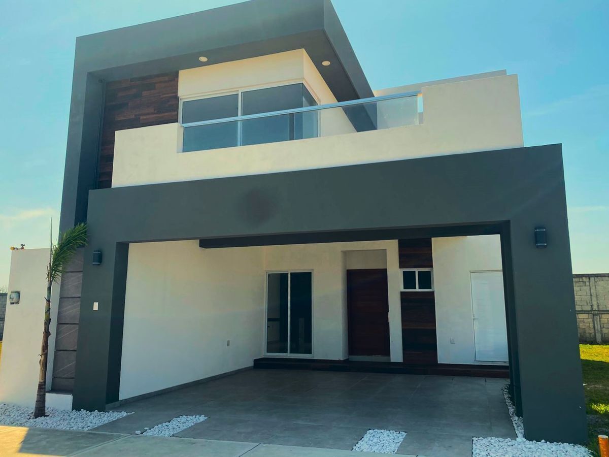 Casa con alberca PARA ESTRENAR en VENTA en Lomas del Dorado, Boca del Rio,  VER.