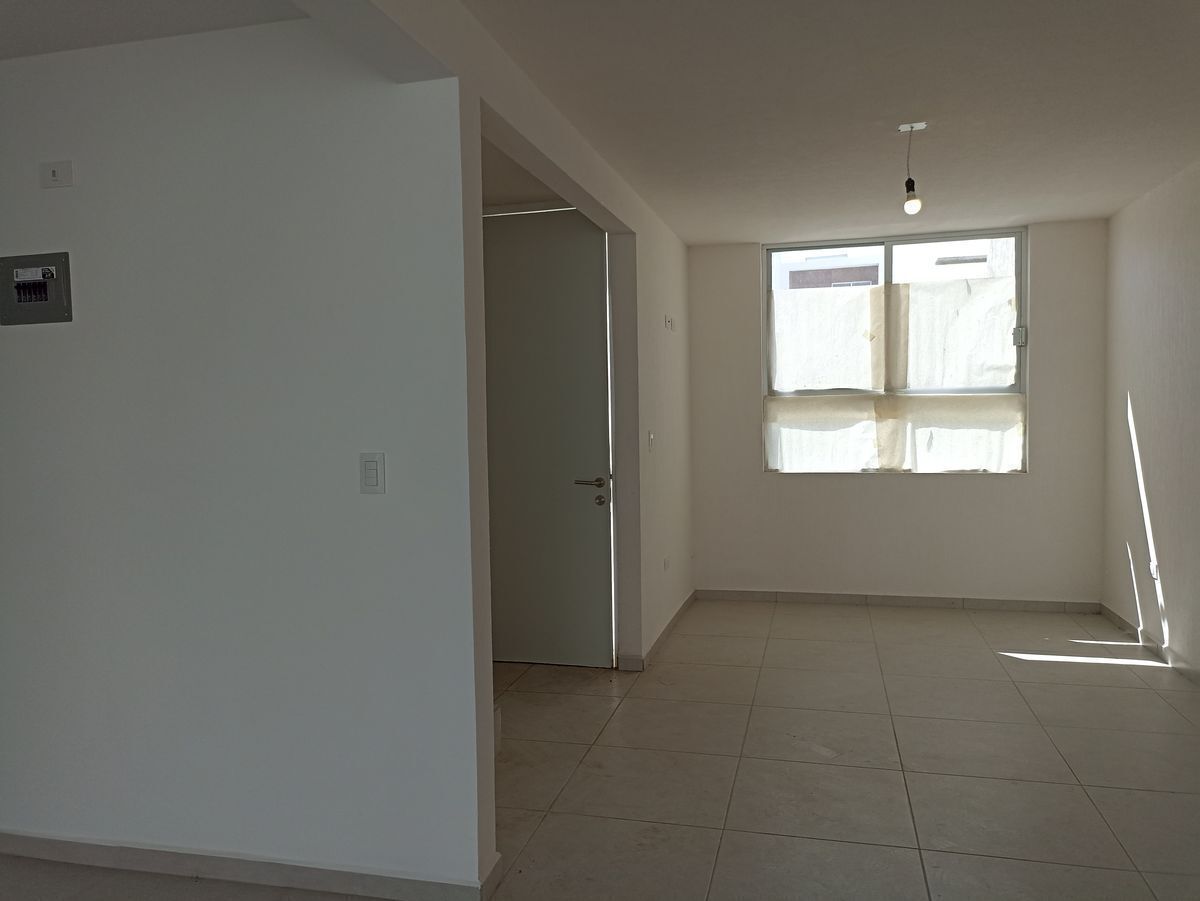 2 de 12: sala comedor