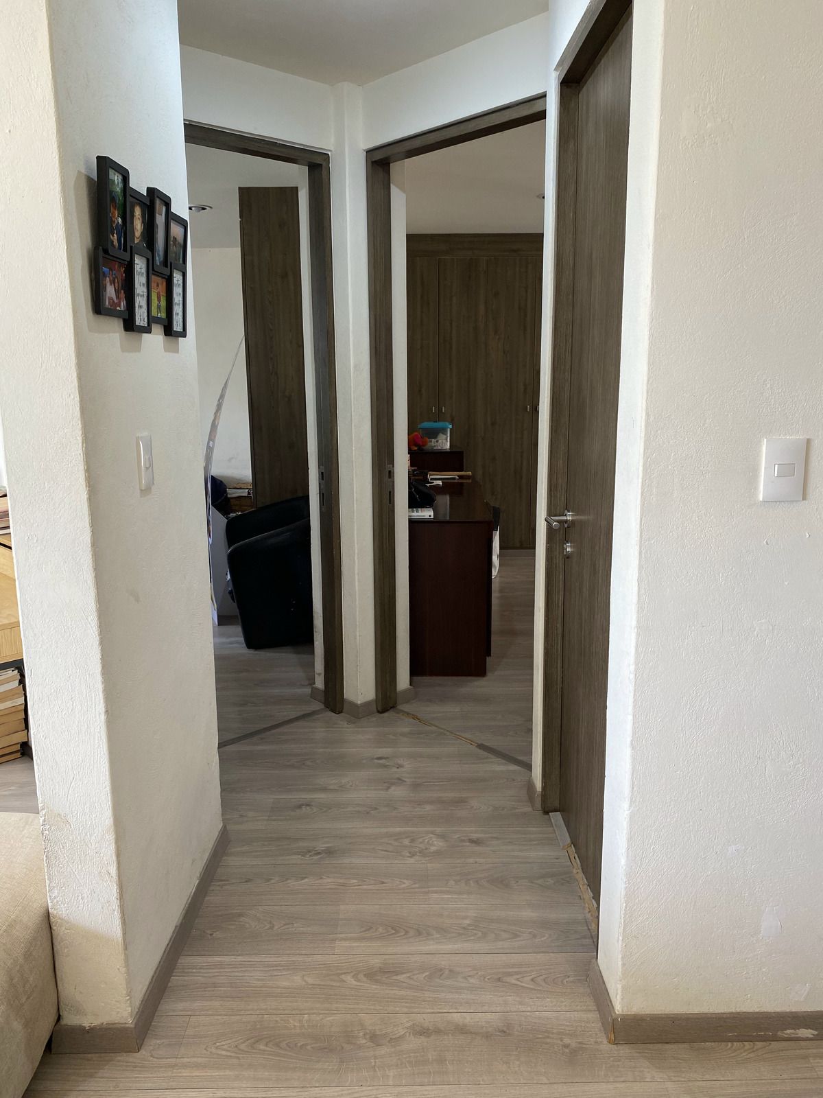 12 de 22: Pasillo area ínitma