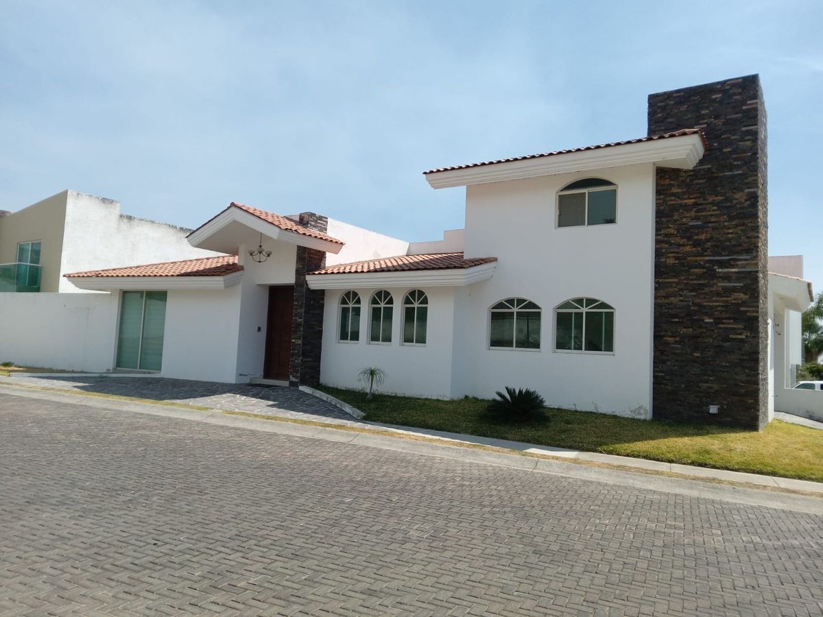 12 casas en venta en Los manzanos, Tlajomulco de zuniga, Jalisco -  