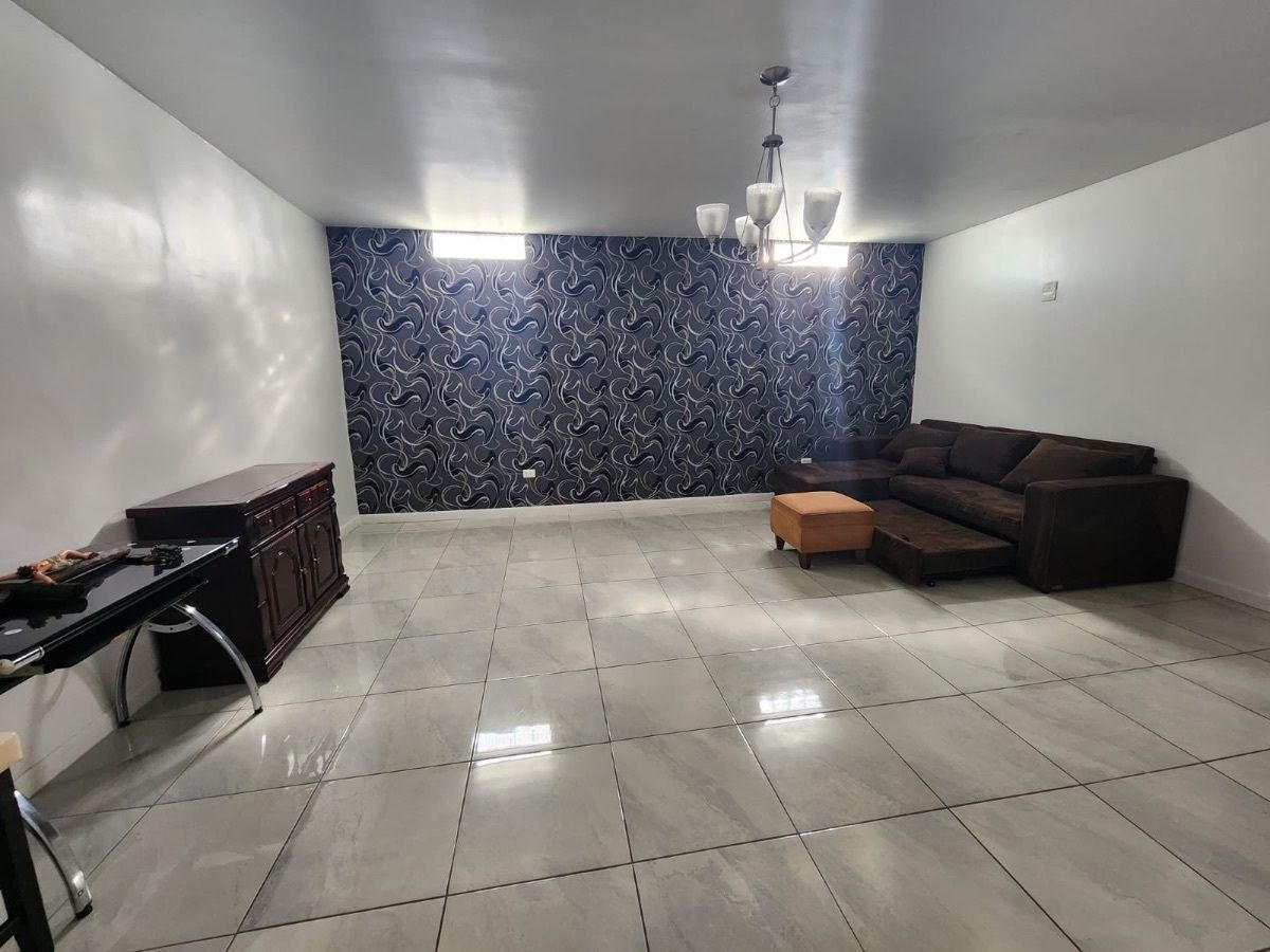 Casa en Puerta de Hierro, Mexicali, foto 7 de 24