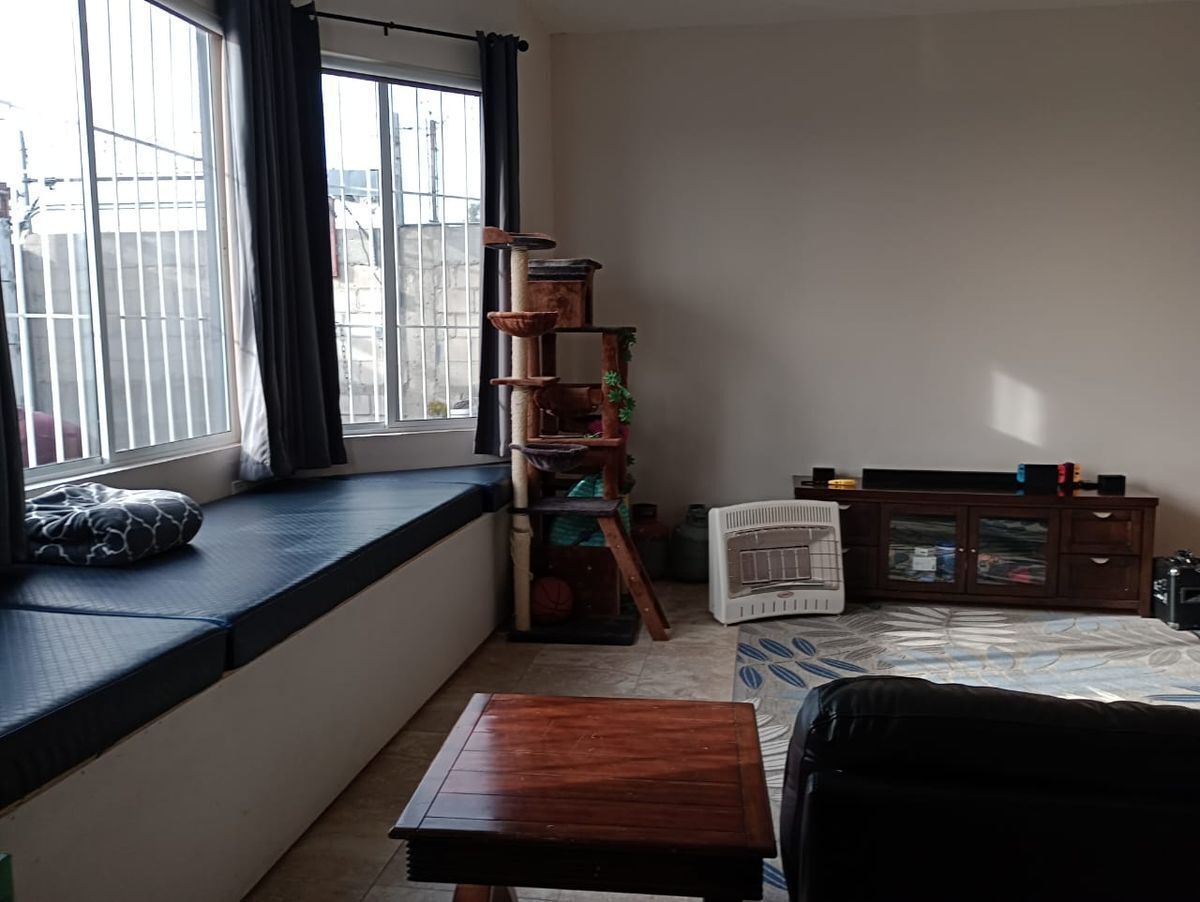 SE VENDE PROPIEDAD CON DOS CASAS EN ROSARITO - foto 3