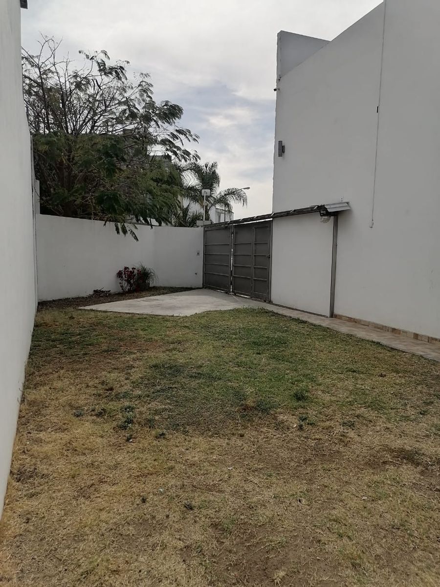 22 de 25