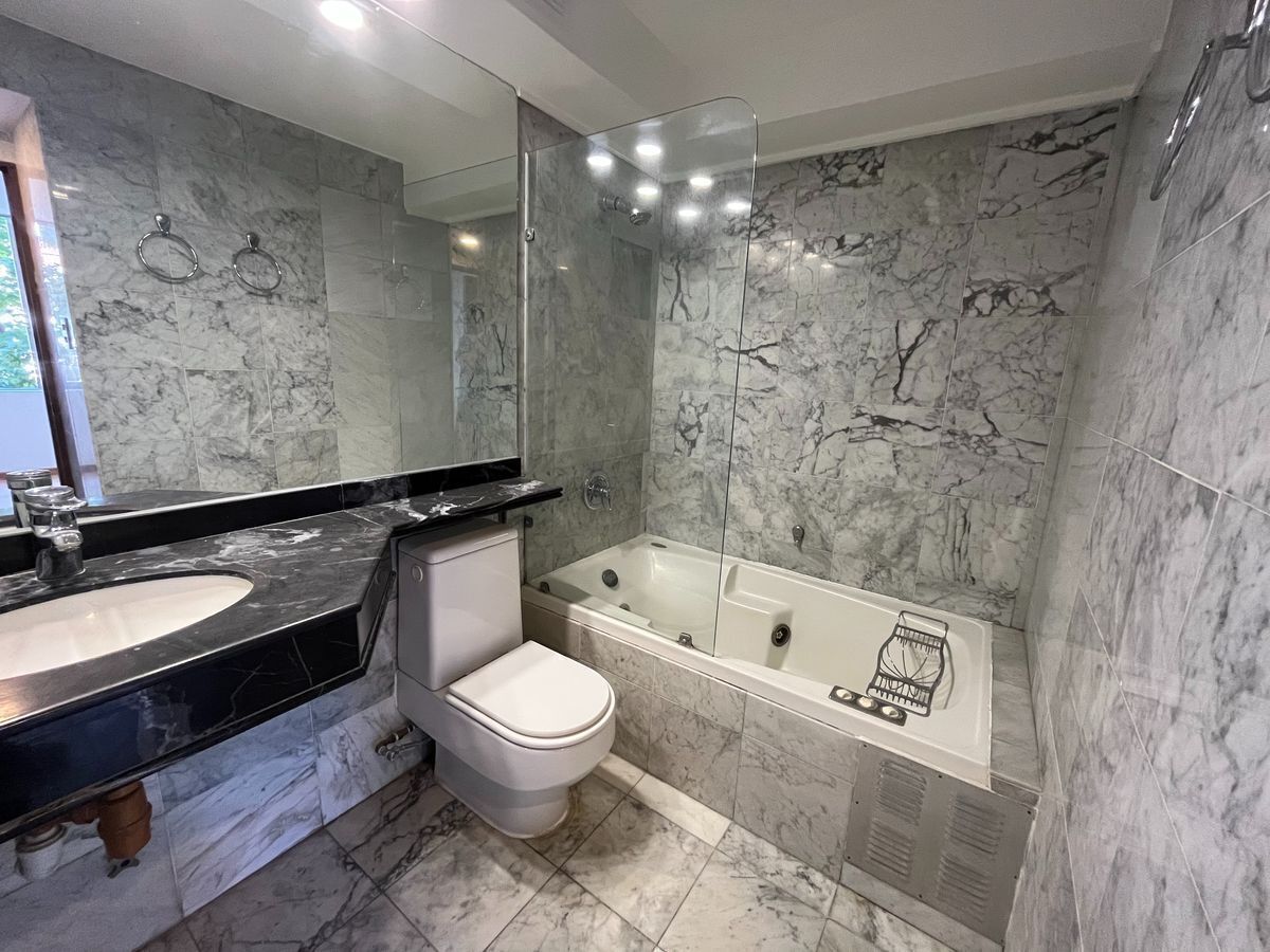 11 de 16: Baño principal