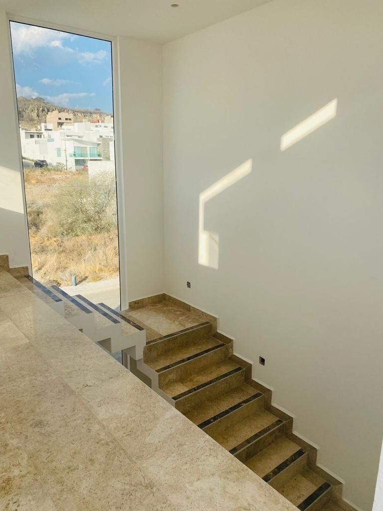 Casa em Lomas de Juriquilla, Querétaro, foto 18 de 28