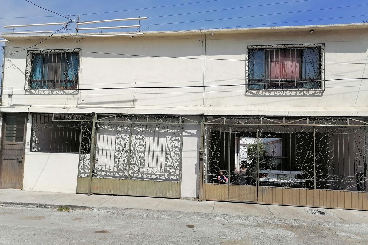 Casa en VENTA para inversión en Zona Centro