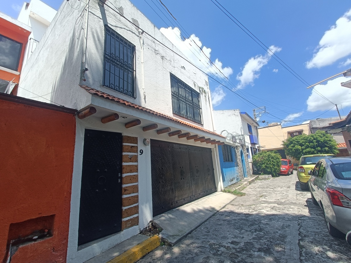 2 de 28