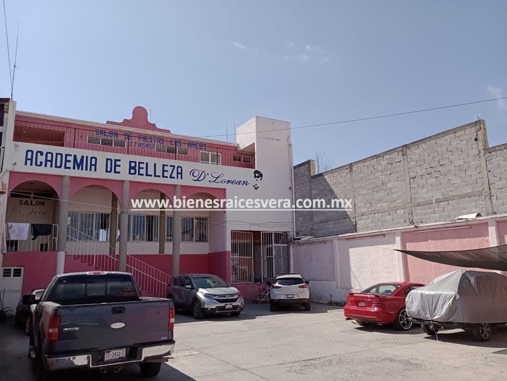 Plaza Comercial en Venta en San Juan del Rio BRV16