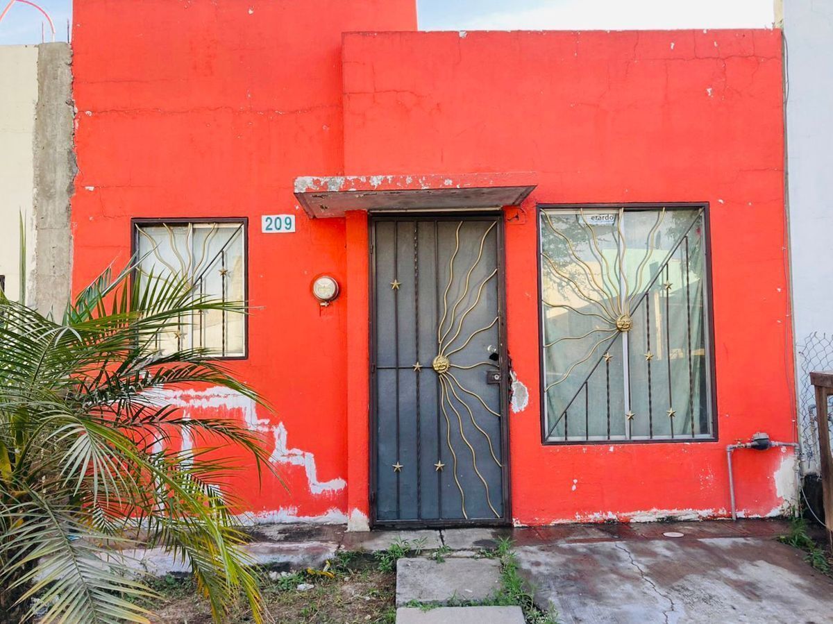 1 de 6: Fachada color Anaranjado