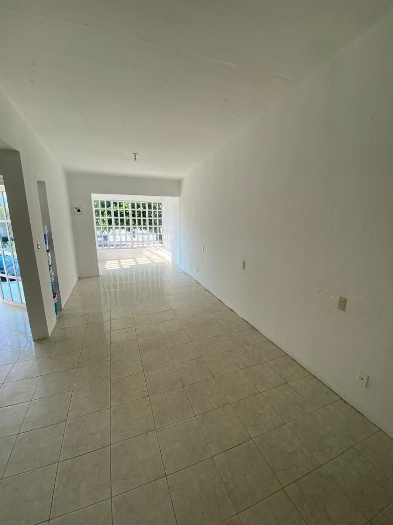 4 de 14: Sala
