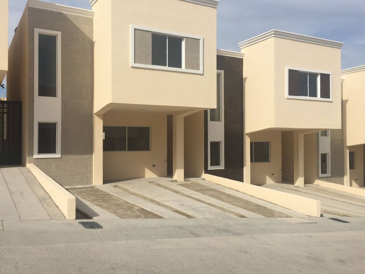 CASA EN RENTA DE 3 RECAMARAS EN PRIVADA ROMEO EN VERONA RESIDENCIAL TIJUANA  BC