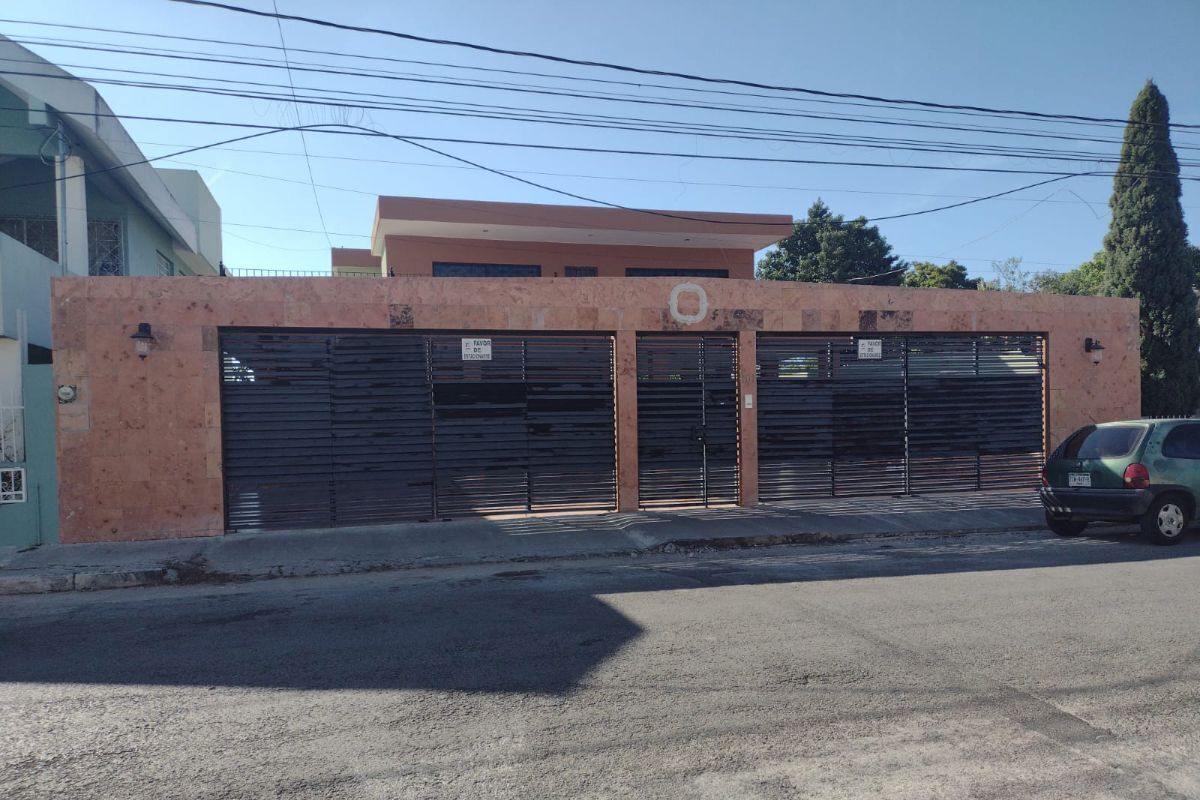 Casa de 4 Habitaciones en Colonia San Damian, Merida