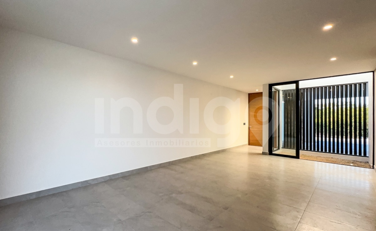 16 de 44: Sala / Comedor Corridos