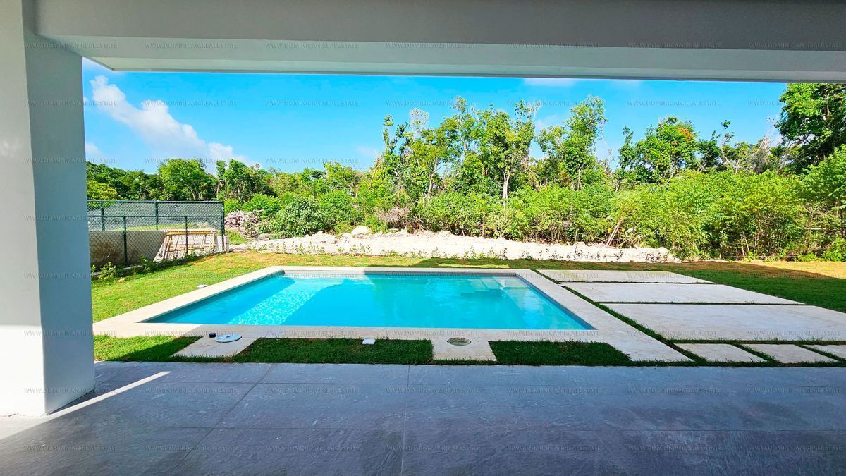 8 de 36: Se Vende Villa in Punta Cana Village 8