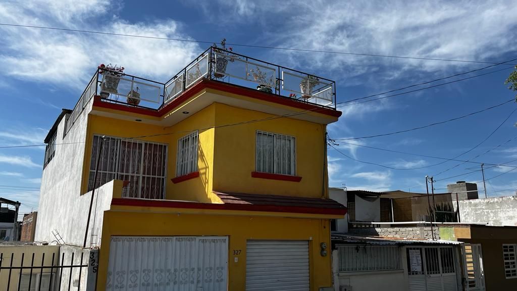 CASA EN VENTA