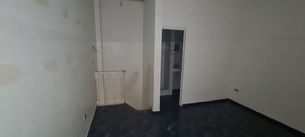 15 de 19: RENTA DE LOCAL EN PLAZA OPCIÓN SAN NICOLAS 