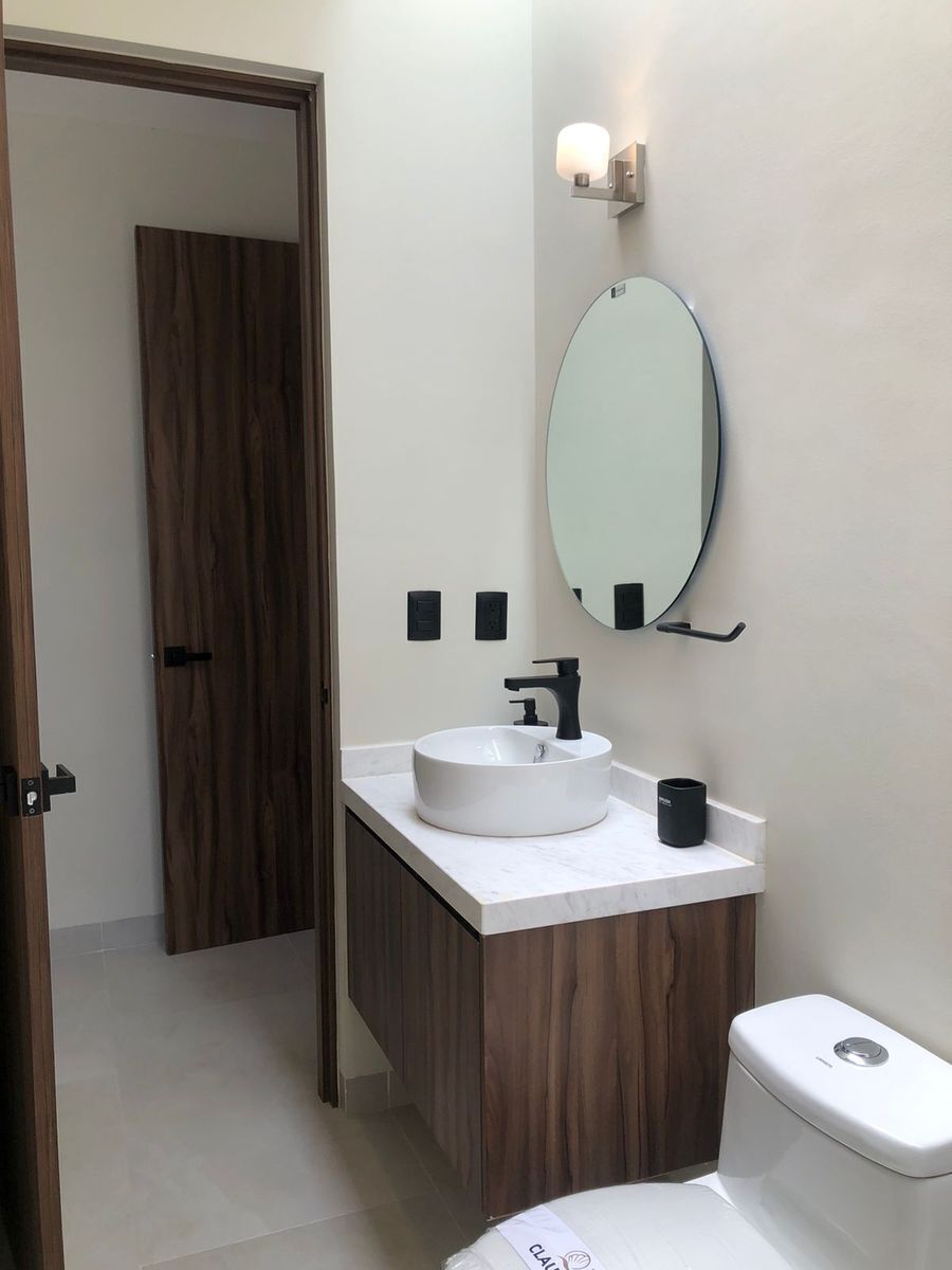 BAÑO RECAMARA PRINCIPAL