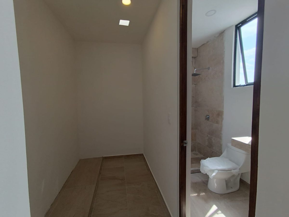 17 de 18: Casa en Venta
Chichén Realty
Luis Enrique Ortiz