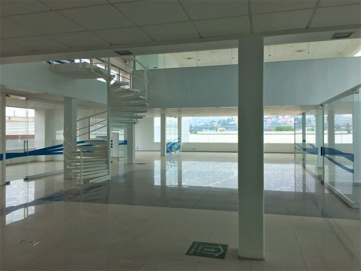 13 de 19: 2 Niveles de oficinas 