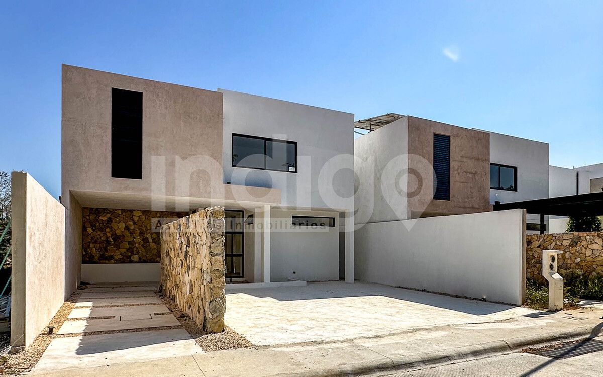 Casa en Venta en Mérida en Privada Aire Puro, Carretera Mérida - Progreso