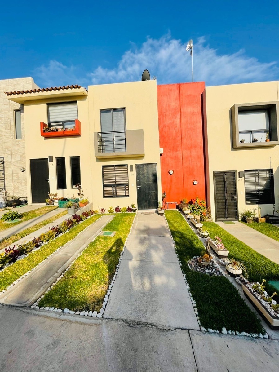 CASA EN LAS TERRAZAS RESIDENCIAL