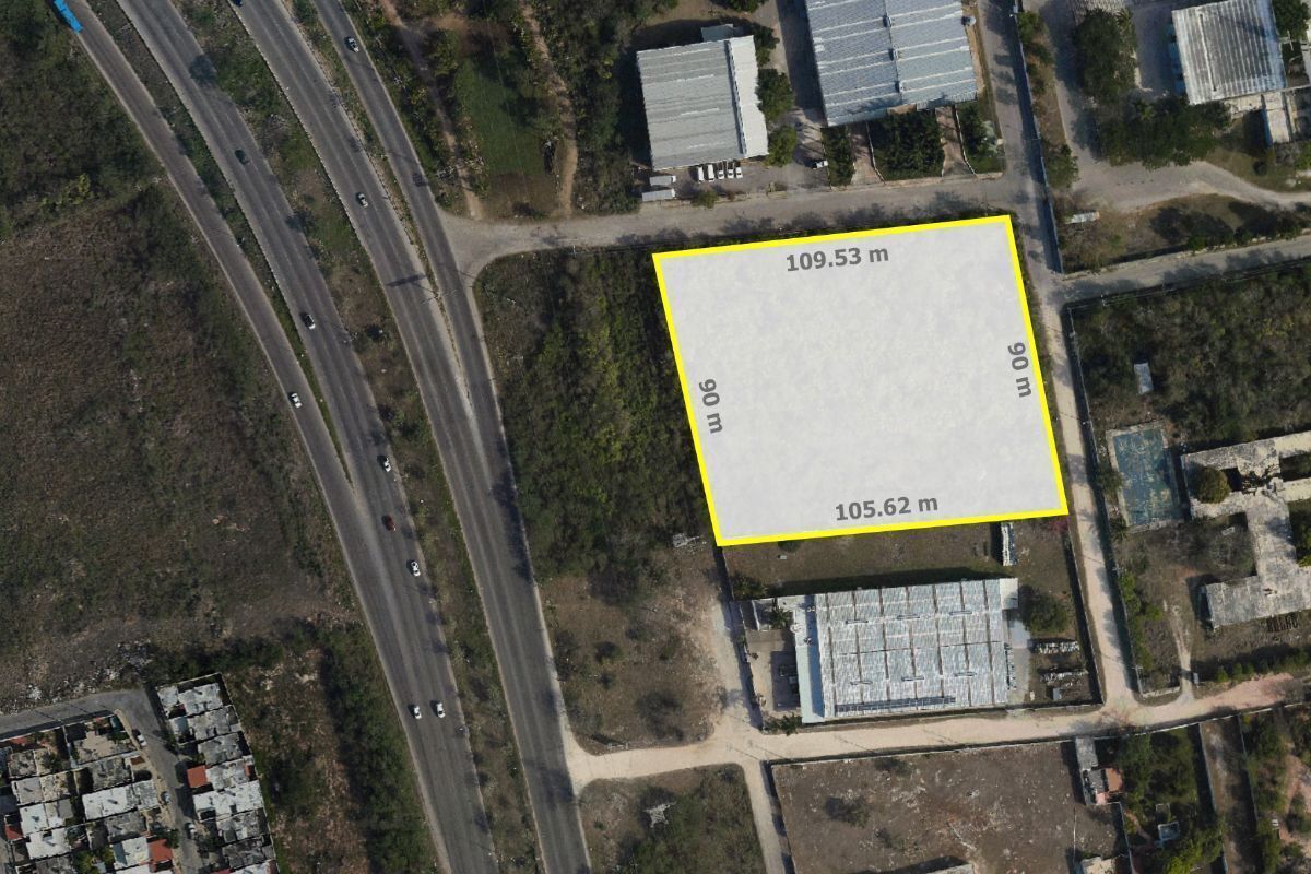 Terreno Comercial en Renta de 10,000 m2 en Periferico Norte, Merida