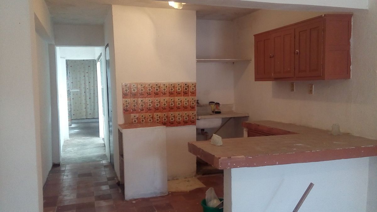 Casa en Bienestar Social en venta, a 2 cuadras de Chedraui Oriente