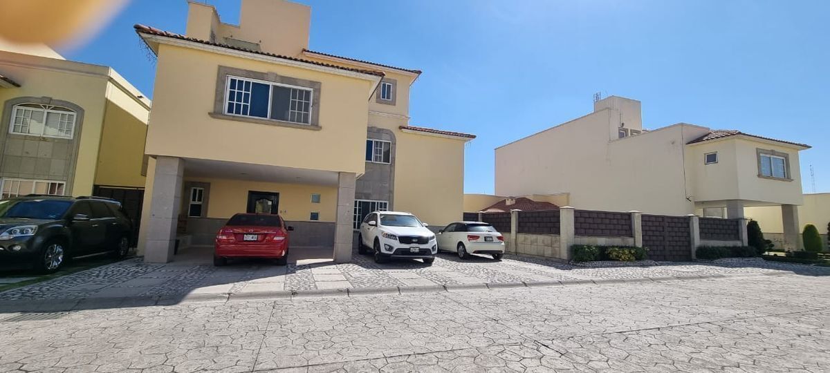 Casa en venta Rinconada Tizatlalli II Metepec