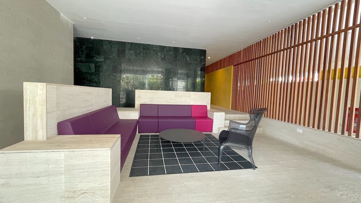 15 de 17: elegante lobby amueblado 