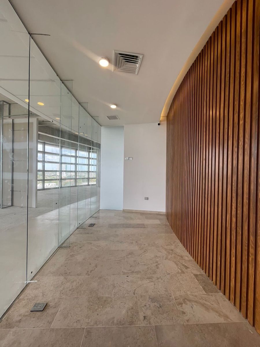 OFICINA EN ORION EN RENTA LISTA PARA ESTRENAR