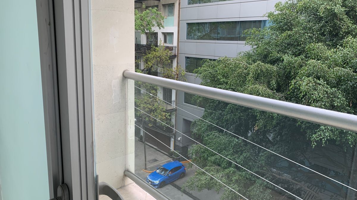 6 de 40: Balcón cto de servicio