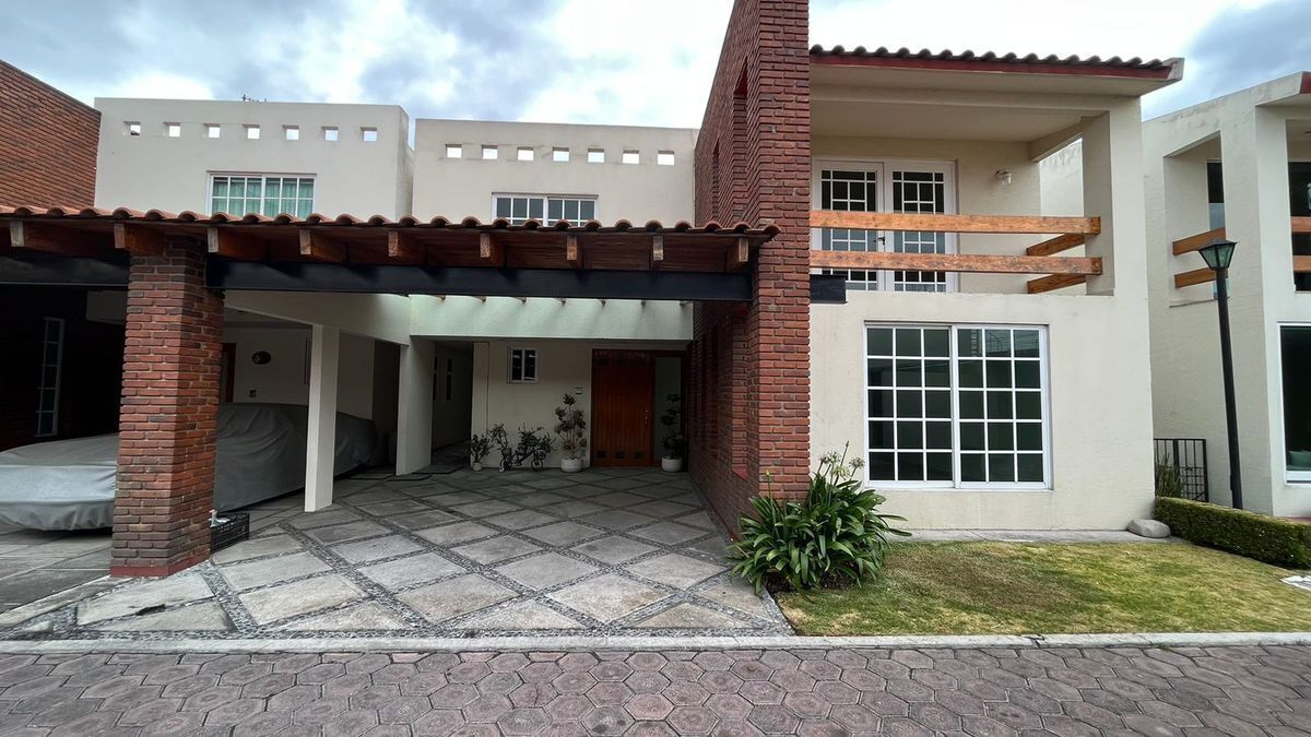 CASA EN RENTA EN SAN JERONIMO CHICAHUALCO, VIANDAS IV, | EasyBroker