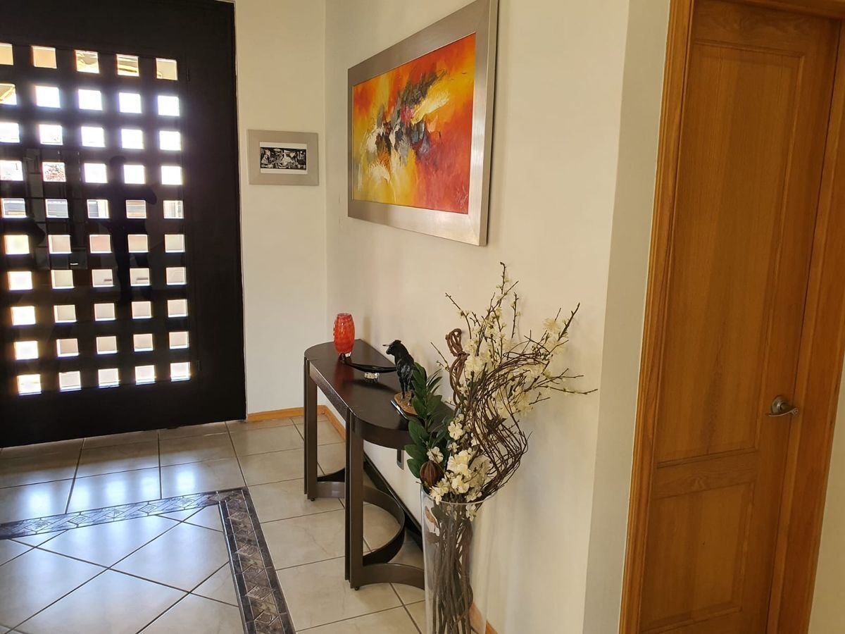 4 Bedroom House with Basement in Villas del Meson Juriquilla Qro. Spacious Garden - foto 5