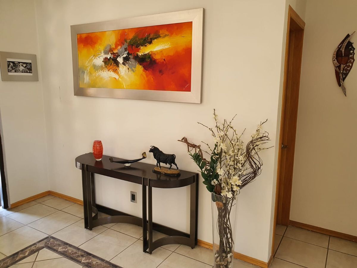 4 Bedroom House with Basement in Villas del Meson Juriquilla Qro. Spacious Garden - foto 4